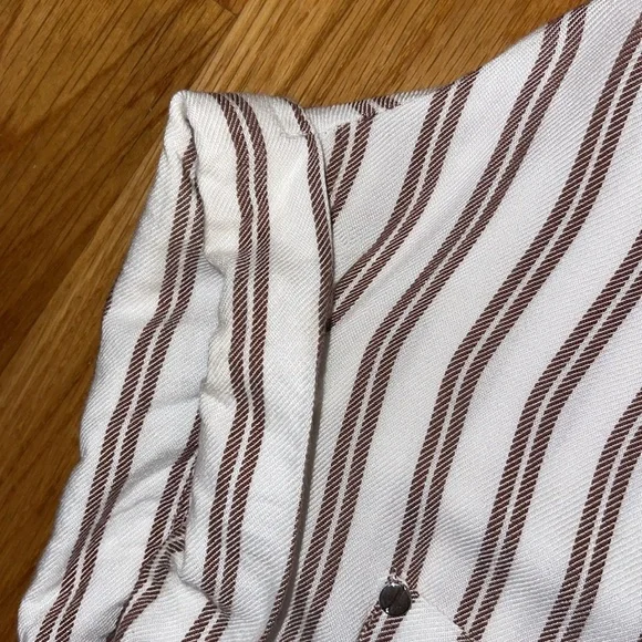 Jones New York white and brown striped tunic - Picture 4 of 6